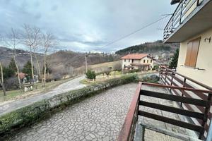 Villetta a schiera di 150 m² con 4 locali e box au
