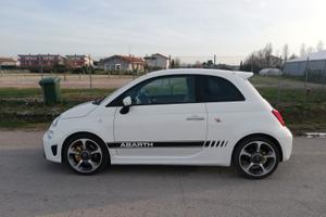 Abarth 595 1.4 Turbo T-Jet 165 CV Turismo