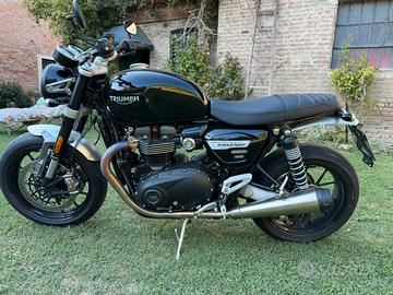 Triumph Speed Twin 1200