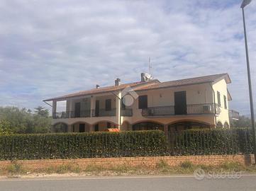 CASA SEMINDIPENDENTE A TORGIANO