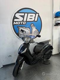 Piaggio Beverly 300