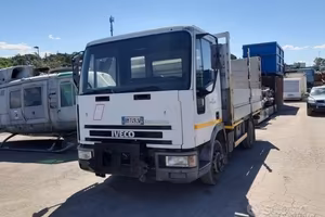 Eurocargo 65e12 con sponda idraulica
