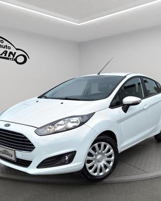 FORD - Fiesta - 1.5 TDCi 75 CV 5p. Black & White