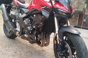 Honda Hornet 1000