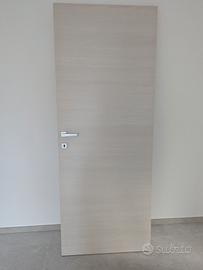 Porta battente da interno