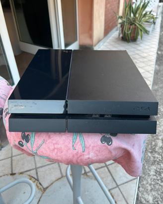 PS4+JOYSTICK (500 GB)
