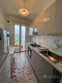 Zona Ospedale mini con cucina separata e terrazzo