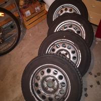 4 cerchi + ruote invernali 175/65 R14 82T