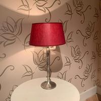 LAMPADA DA TAVOLO IN METALLO ANTICATO