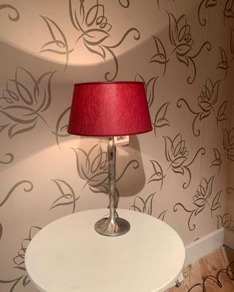LAMPADA DA TAVOLO IN METALLO ANTICATO