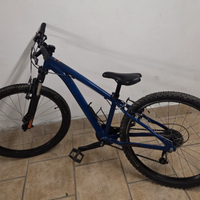 Bici ROCKRIDER ST 500 blu