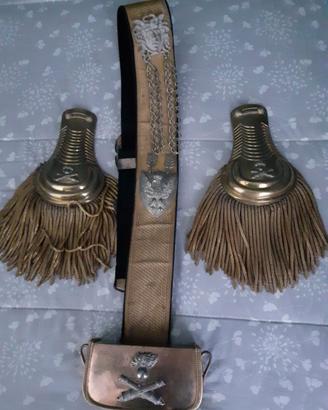 Militaria- Bandoliera e Giberna