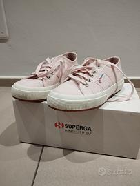 Scarpe superga