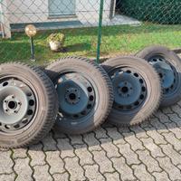 Gomme invernali 205 55 r16 H