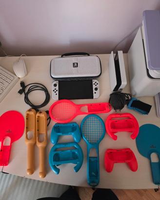 Nintendo Switch OLED Bianca + Accessori