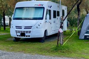 Motorhome pilote 740 G