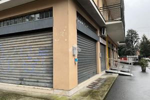 NEGOZIO A PARMA