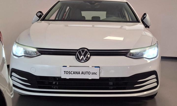 Volkswagen Golf 1.5 eTSI DSG virtual cockpit