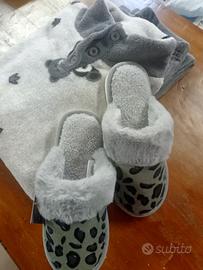 Pigiama donna tg L + pantofole abbinate tg 38/39