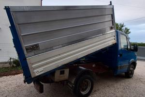 Iveco Daily 35c9 ribaltabile con sovrasponde