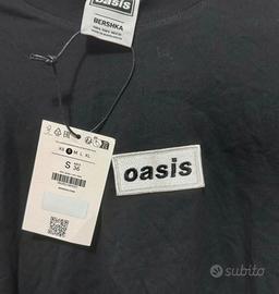 T-shirt Oasis Unisex S - Bershka