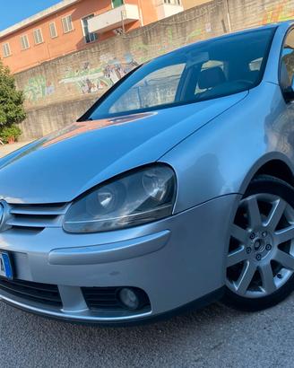 Volkswagen Golf 2.0 tdi 140cv full 2004