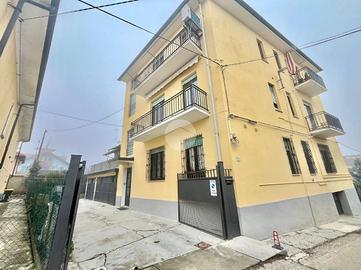 5 LOCALI A GASSINO TORINESE