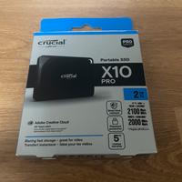 SSD portatile Crucial X10 Pro da 2TB + custodia