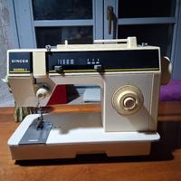 macchina da cucito  singer