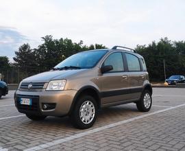FIAT Panda 4X4 Climbing