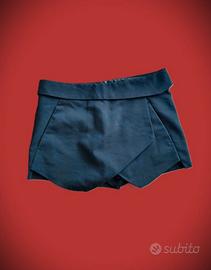Gonna pantaloncino Zara+ canotta con voilant.