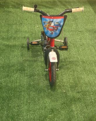 Bici con rotelle