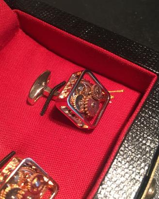 Gemelli Antorà con ingranaggi di orologio