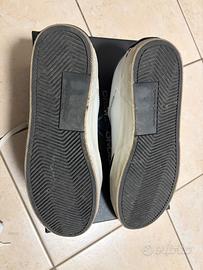 Sneaker