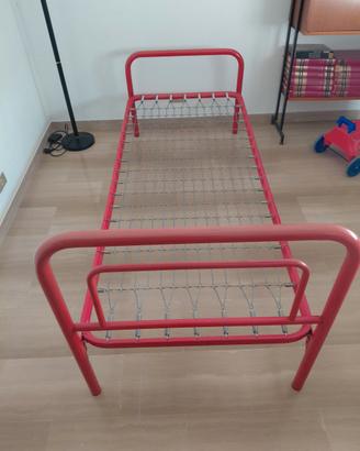 Letto rosso 