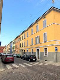 Mansarda Via Della Salute (spese incluse nel canon