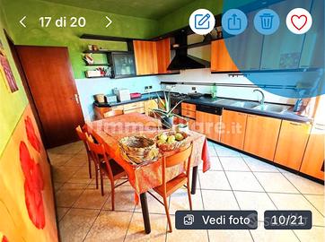 Cucina angolare in legno ciliegio opaco