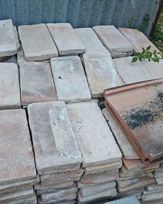 pianelle usate antiche 15x30x2.5 fatte a mano