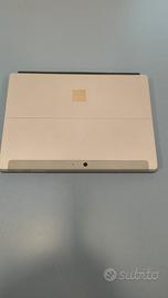 Microsoft Surface - completo di accessori