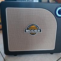 Amplificatore Mooer 15i + Footswitch Mooer F4