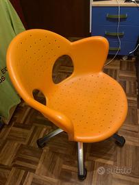 Sedia design da ufficio/cameretta arancione 
