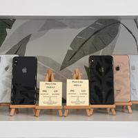 Apple iPhone XS Max 64GB - iPhone XS Max 256GB