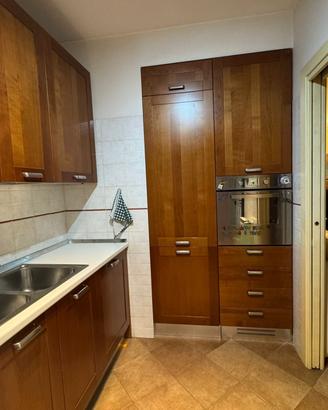 cucina componibile legno ciliegio