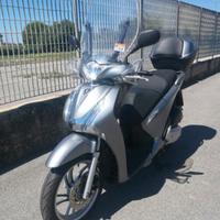 Honda SH 150 Grigio anno 2016