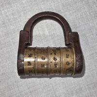 Antico Lucchetto a combinazione rotante in ottone