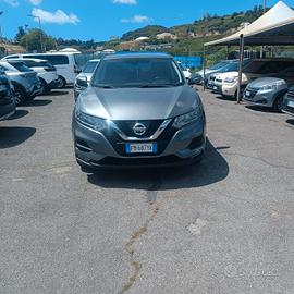 Nissan Qashqai 15 dci business 110  diesel euro 6b