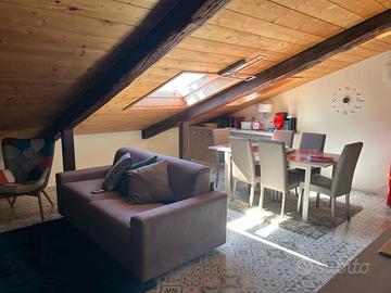 Appartamento mansardato-ristrutturato-locato