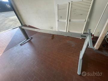 Supporto estensibile per scrivania