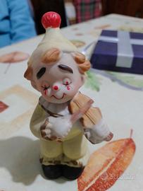 Statuina pagliaccio in ceramica 