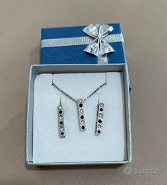 Set  collana e orecchini